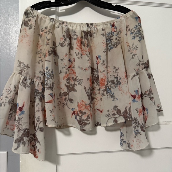 Charlotte Russe Floral Print Top - Picture 1 of 2